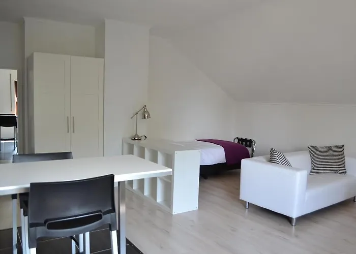 לינה וארוחת בוקר B&B Pommerloch 3*