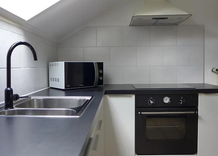 לינה וארוחת בוקר B&B Pommerloch 3*