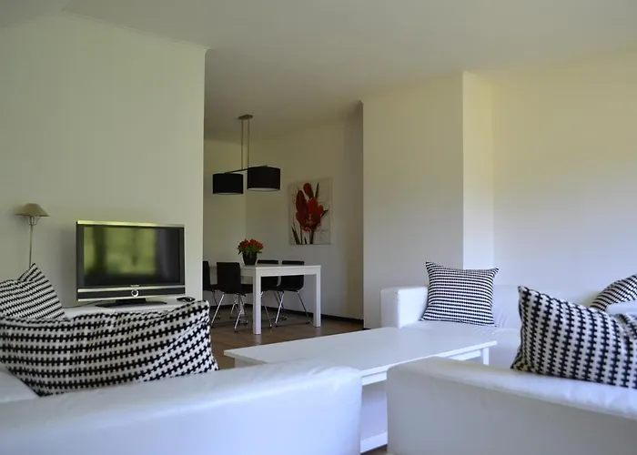 לינה וארוחת בוקר B&B Pommerloch Pommerloch