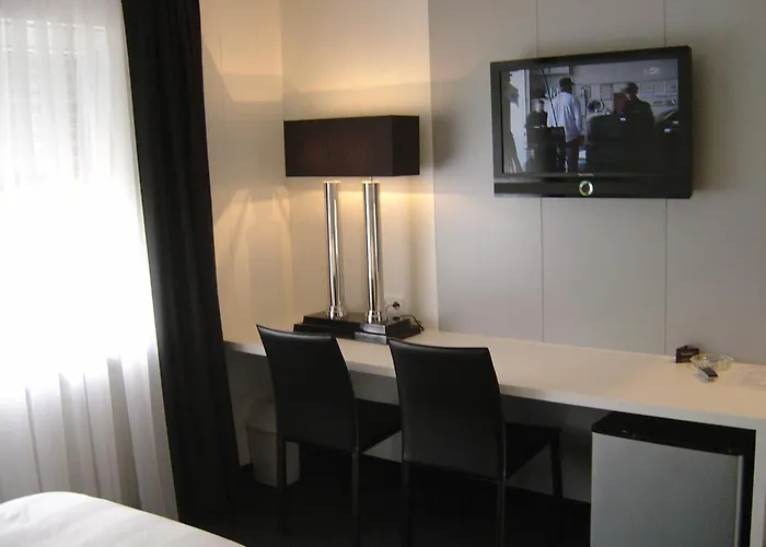 B&B Pommerloch فندق مبيت وإفطار 3*