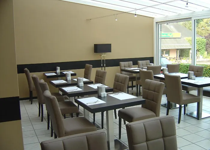 B&B Pommerloch فندق مبيت وإفطار 3*