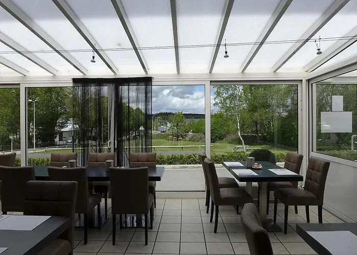 B&B Pommerloch فندق مبيت وإفطار 3*